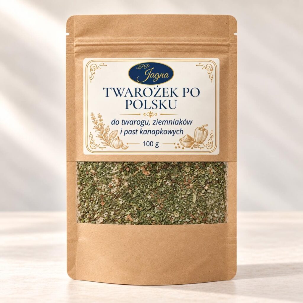 Opakowanie przyprawy Twarożek po Polsku 100 g ZPP Jagna na jasnym drewnianym blacie