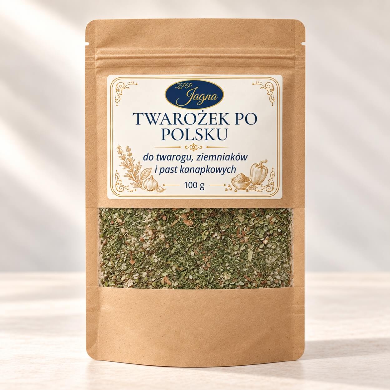 Opakowanie przyprawy Twarożek po Polsku 100 g ZPP Jagna na jasnym drewnianym blacie