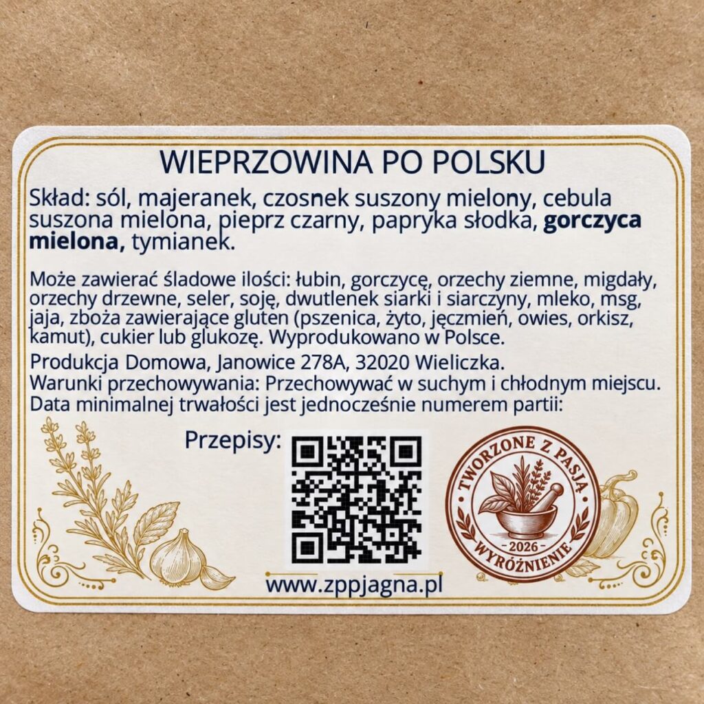 Zbliżenie etykiety Wieprzowina po polsku ze składem, wyróżnioną gorczycą i warunkami przechowywania